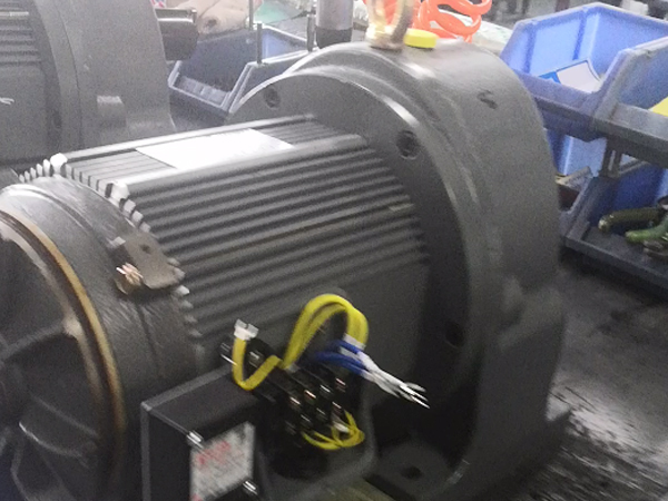 电磁断电刹车马达装配...