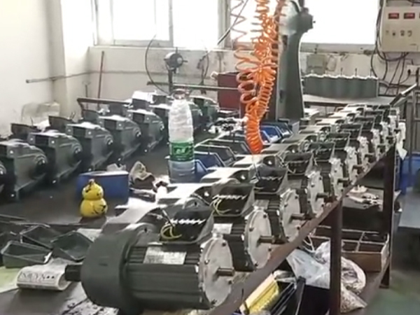 万鑫减速电机装配